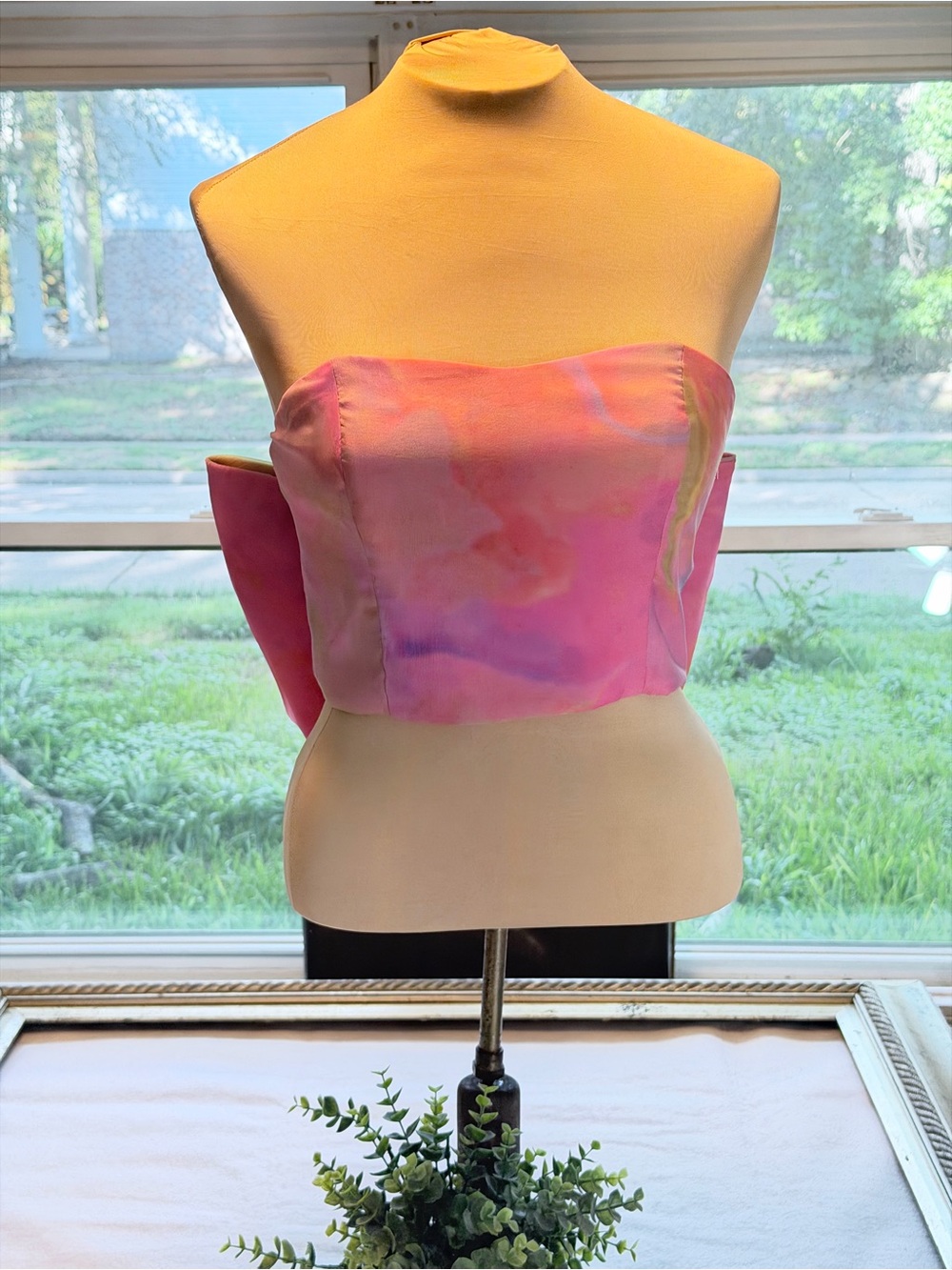 Hutch Pink & Lavender Watercolor Strapless Crop Top
